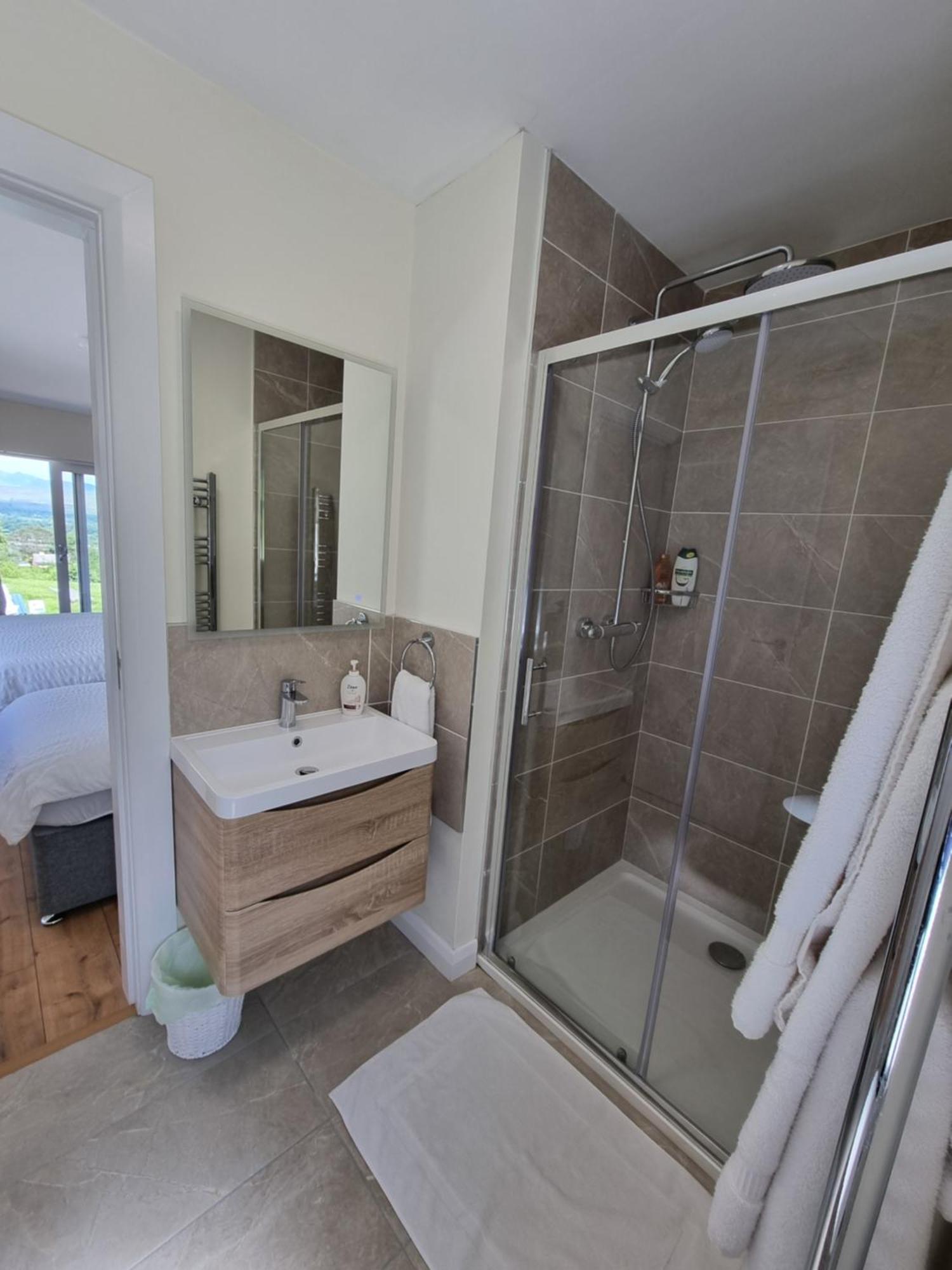 Misty Bay - Kenmare Hotell Eksteriør bilde